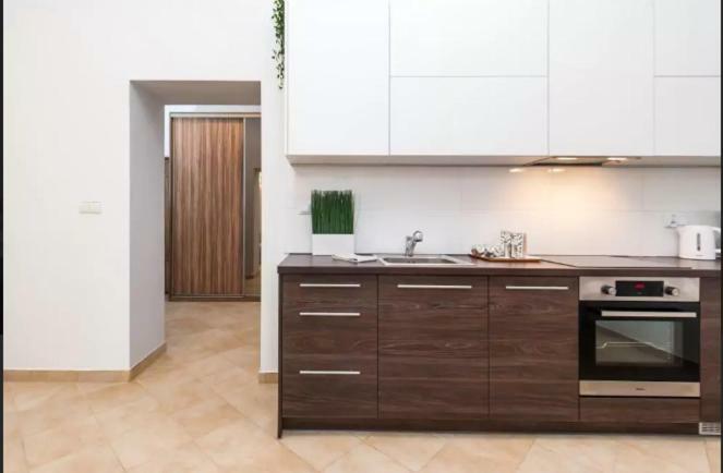 Urban Nest Apartments- Old Town Stradomska 9 Krakau Buitenkant foto
